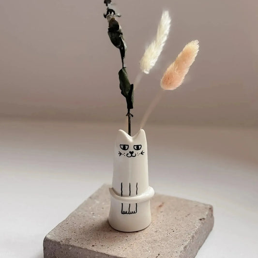 3 Pcs White And Black Adorable Sassy Cat Mini Bud Vase - Whimsical Resin Figurine Flower Holder for Single Stem - Cute Home & Desk Decor Accent - Mekamart Australia