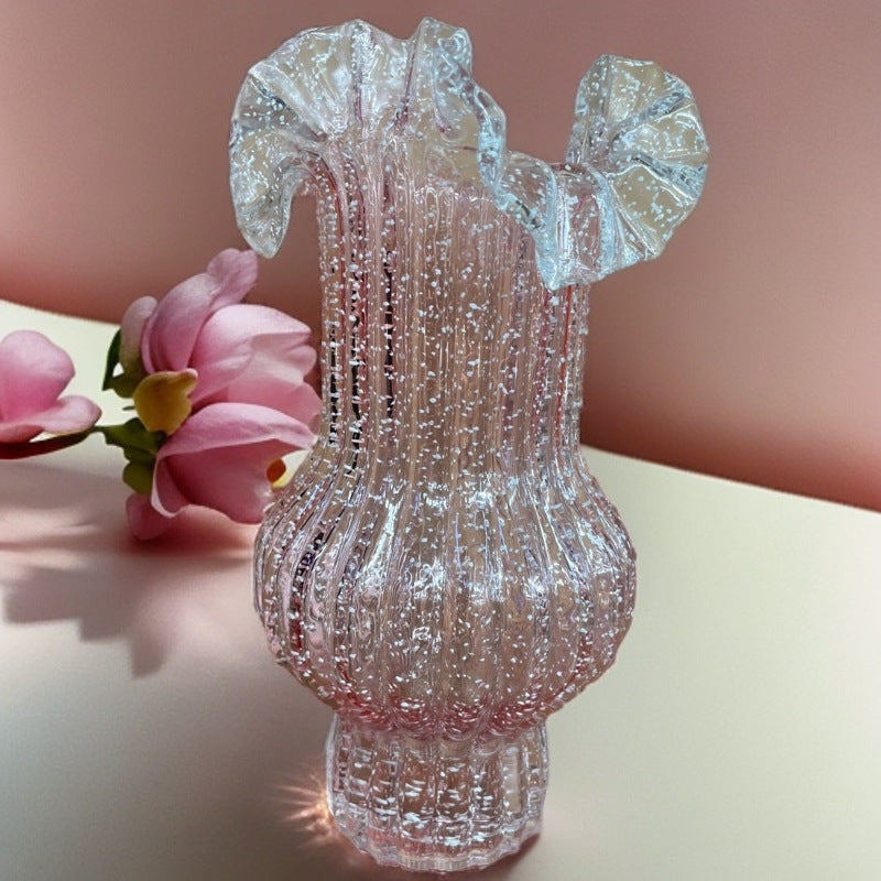 Transparent Elegant Glow-in-the-Dark Glass Vase - Vintage-Style Ruffled & Ribbed Centrepiece