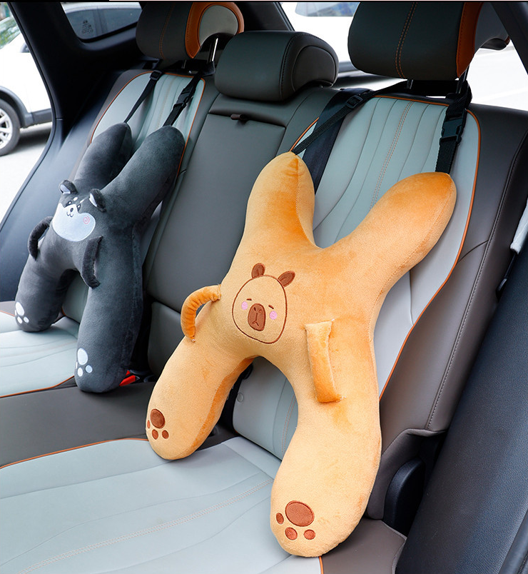 Christmas gift for kids-Kids Travel Pillow, Ergonomic Plush Support for Car Rides, Comfortable Sleep Companion for Children（pink pig）