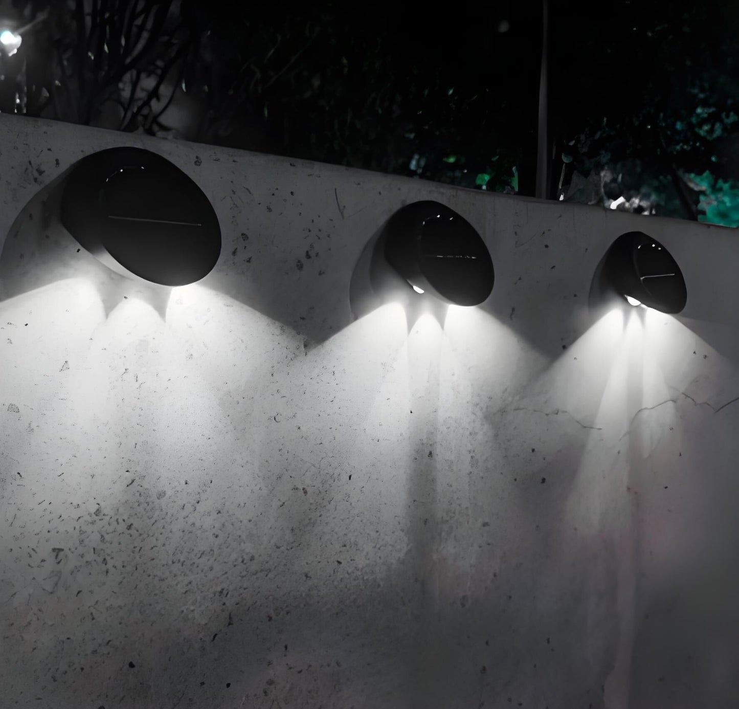 Solar Outdoor Wall Lights (2-Pack): IP44 Waterproof LED Sconces for Garden, Patio & Pathway Lighting（white light）