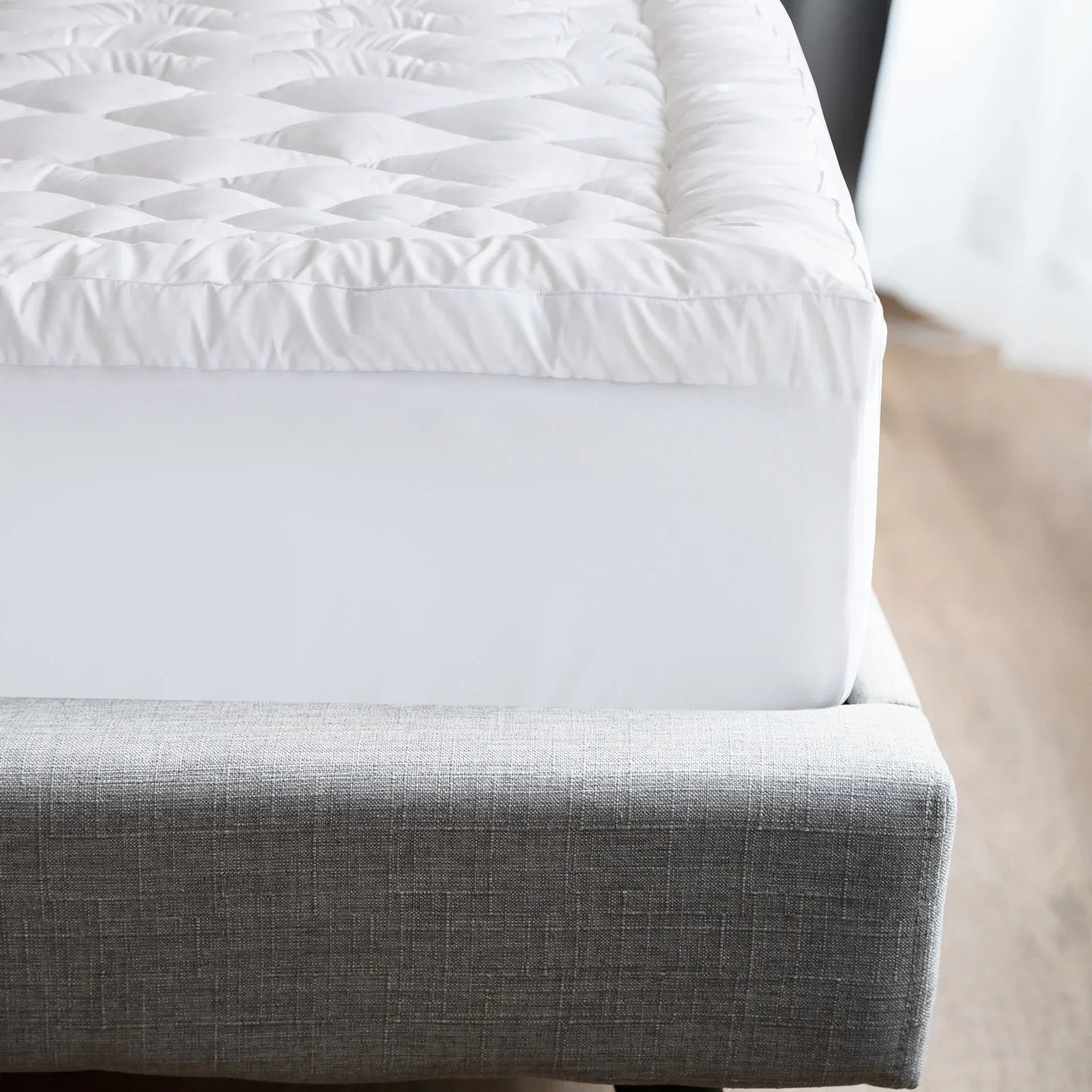 Royal Comfort 1200GSM Deluxe 7-Zone Mattress Topper Luxury Gusset Breathable - Double - White - Mekamart Australia