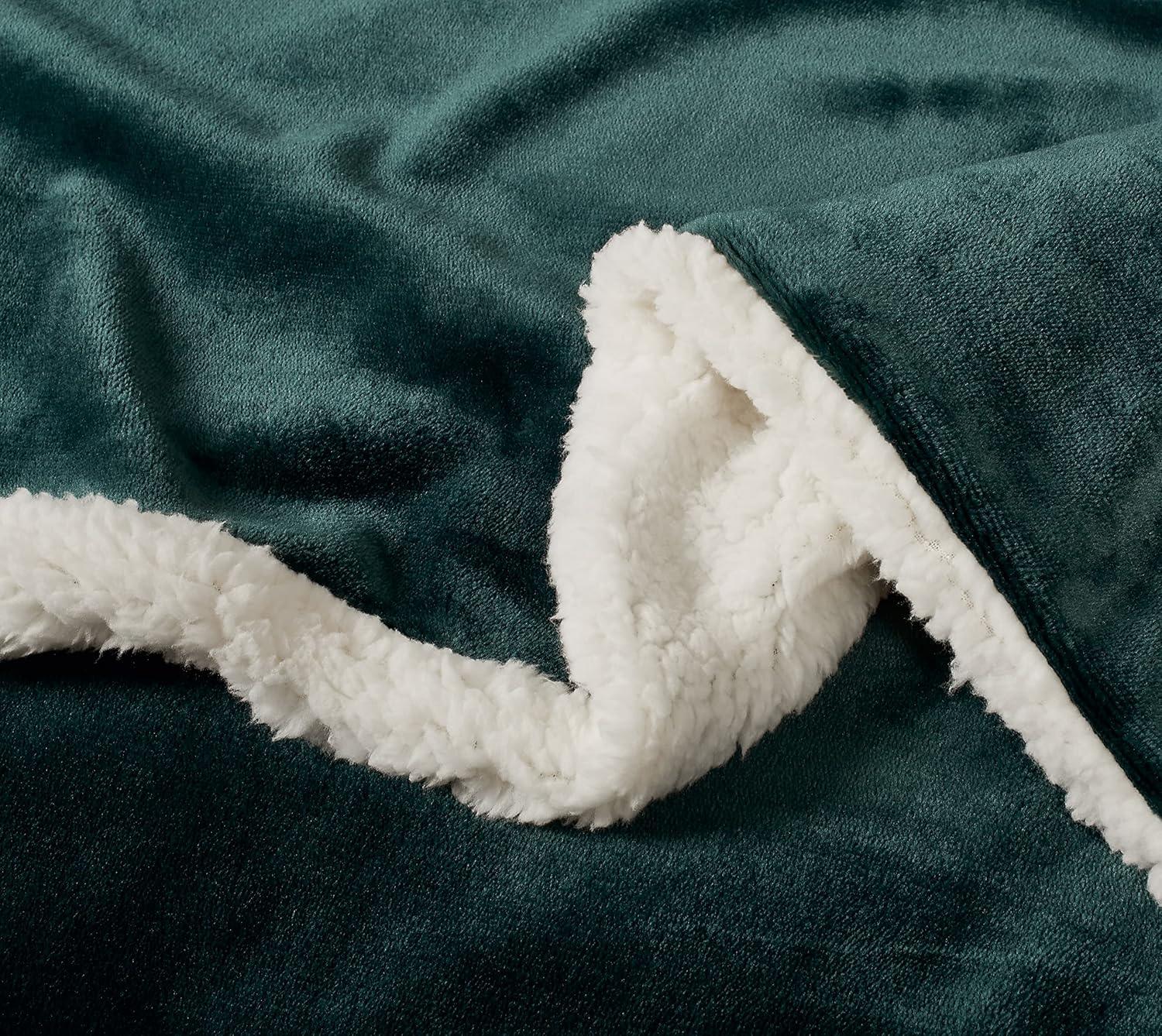 Teddy Sherpa Twin-Pack European Pillowcases - Soft Reversible Velvet & Sherpa Cushion Covers - Machine Washable with Zipper Closure - 65x65cm - Emerald Green - Mekamart Australia