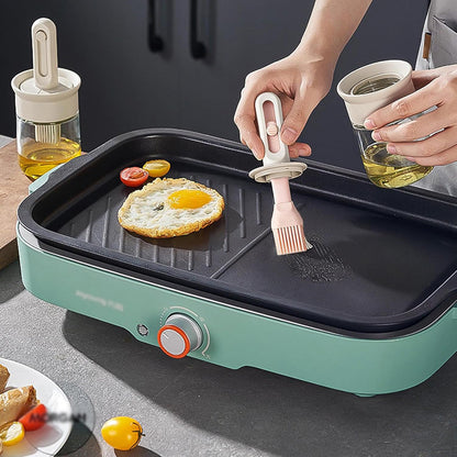 2pcs Glass Oil Bottles with Silicone Brush for Kitchen Cooking Oil Dispenser Set