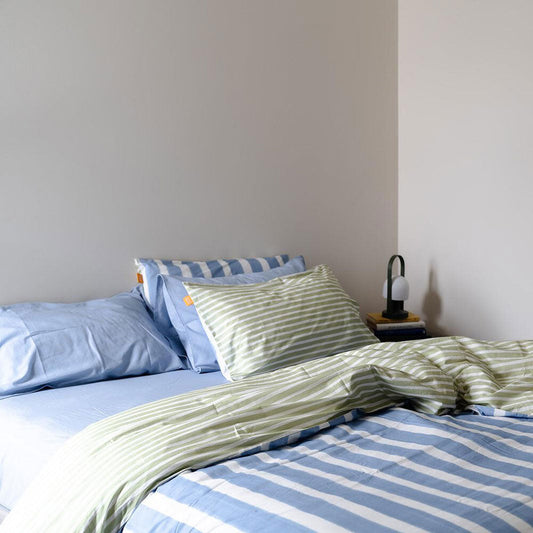 100% Cotton Duvet Quilt Cover Set w/ 2 Pillow Cases in Reversible Blue/Green/White Stripe - Double