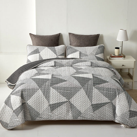 Charming urban pattern 3 Pc Bedspread & Pillow Cover Set