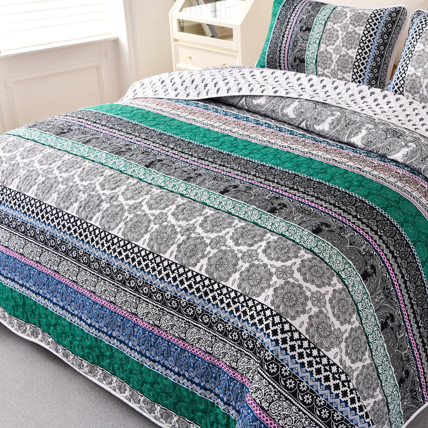 Romantic Blush green grey 3 Pc Bedspread & Pillow Cover Set