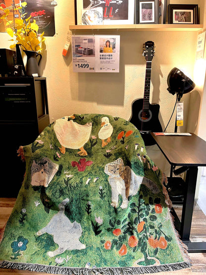 Green Floral Cat Patterned Throw Blanket – Soft and Cozy, 130x160cm with Tassels