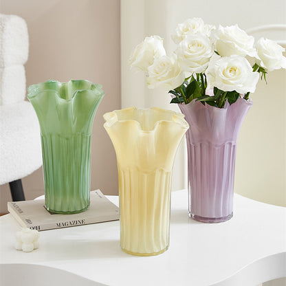 Nordic-Style Glass Vase - Elegant Fluted Flower Vase for Home Decor(Green)