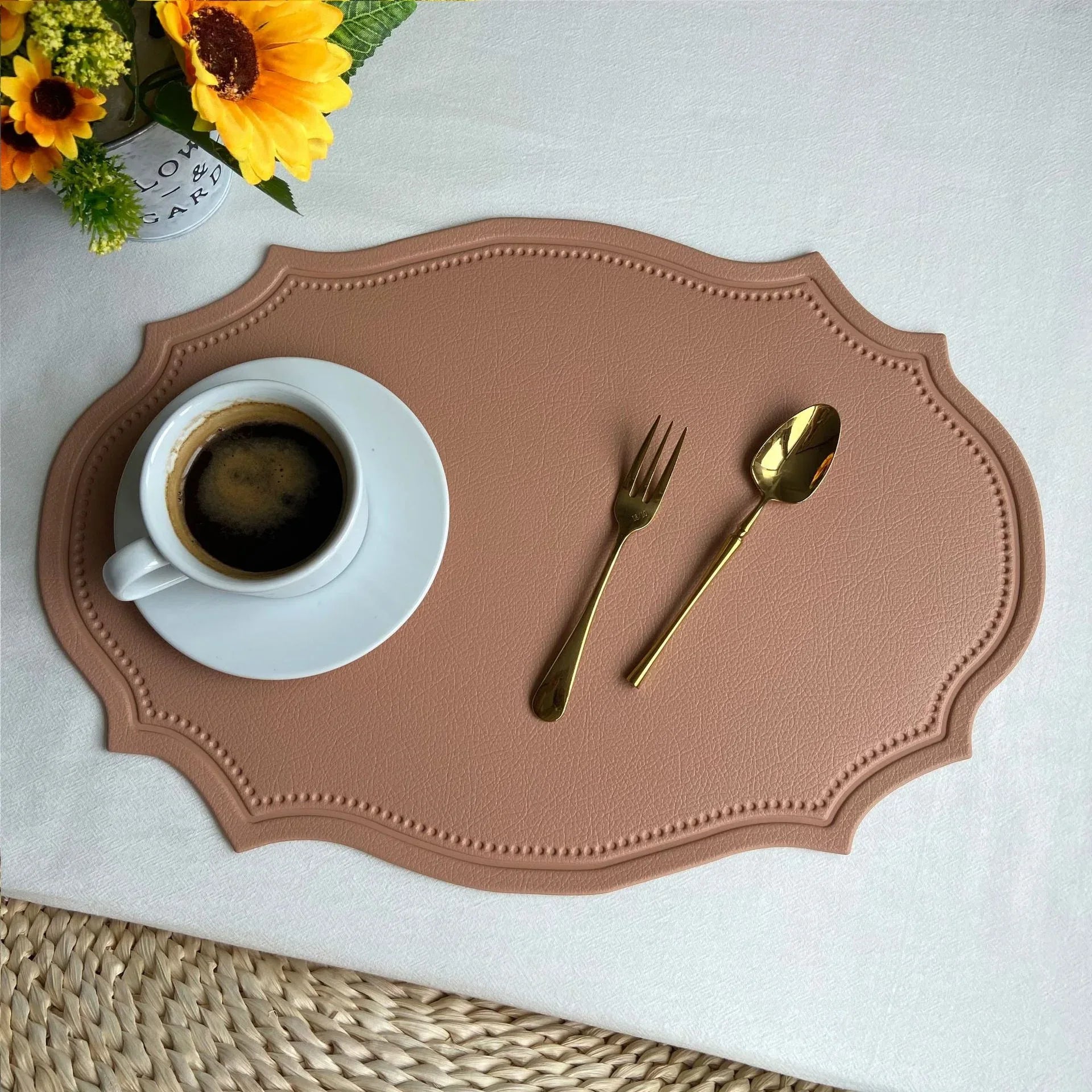4 pcs Retro Faux Leather Placemat - Waterproof & Oil-Proof Dining Table Mat (Pink) - Mekamart Australia