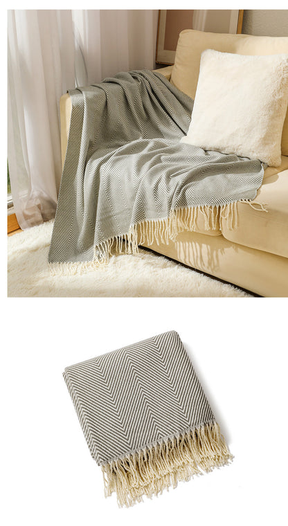 Grey Elegant Herringbone Tassel Throw Blanket - Large Acrylic Faux Cashmere Soft Cozy Blanket for Sofa, Bed & Decor (130x240cm)