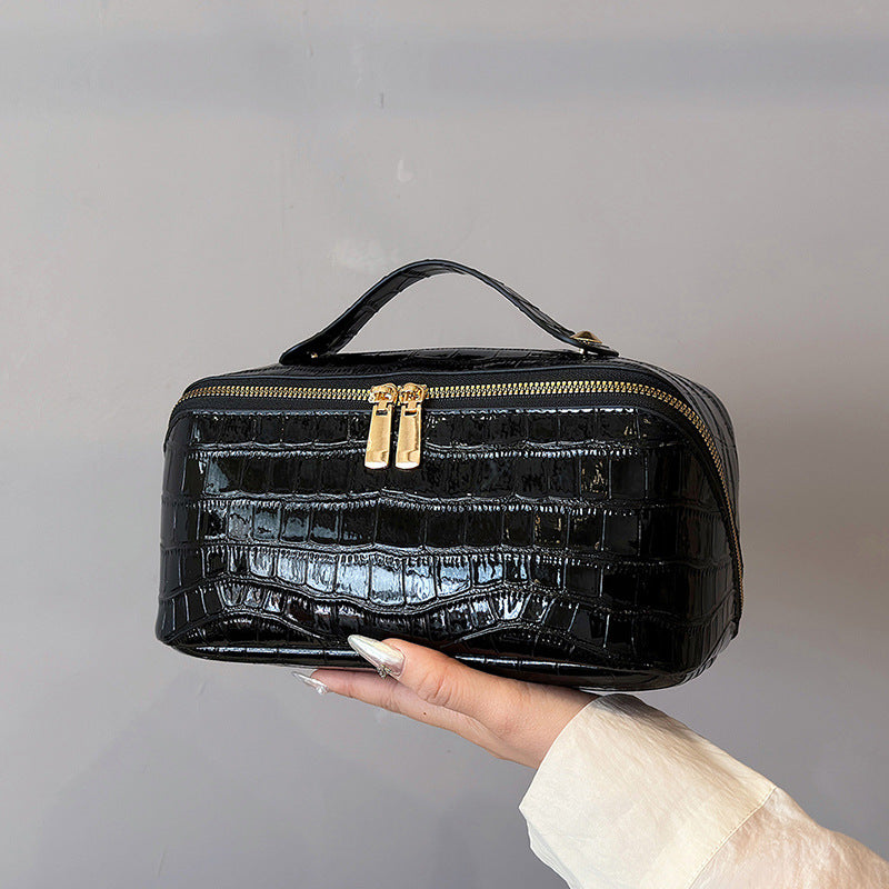 Black Chic Croc-Embossed Travel Makeup Case Large Capacity Cosmetic Organizer Bag