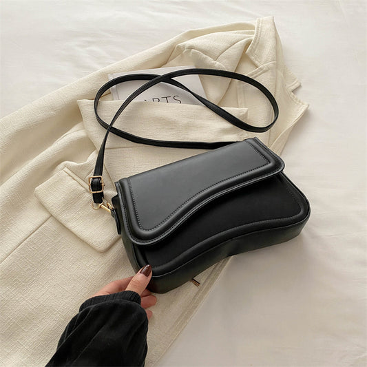 Black Minimalist Chic Shoulder Bag - Simple Crossbody Handbag for Women (24.5x6x16.5 cm, 0.3KG)