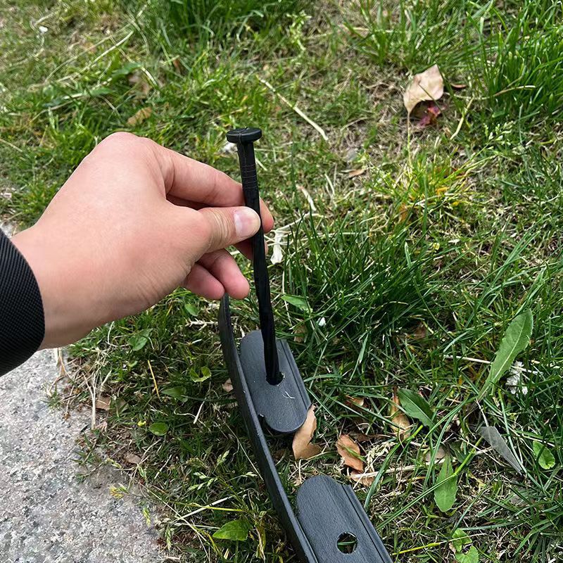 Black L-Shape PE Landscape Edging Roll Kit (10CM Height x 10M Long) - Anti-Root Lawn & Garden Divider with 30 Ground Stakes